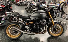 KAWASAKI Z900RS SE 2025 ZR900K