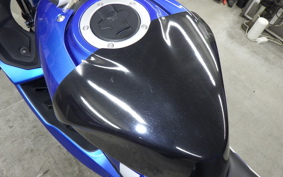 SUZUKI GSX-R125