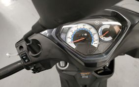 YAMAHA  AXIS Z SEJ6J