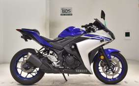 YAMAHA YZF-R25 1984 RG10J