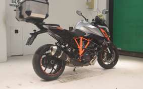 KTM 1290 SUPER DUKE GT 2021
