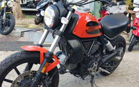 DUCATI SCRAMBLER SIXTY2 2019 KA00
