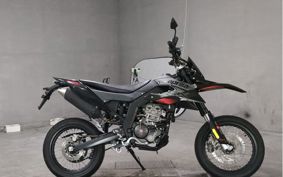 APRILIA SX 125 ..