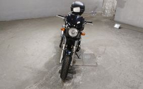 SUZUKI INAZUMA 400 GK7BA