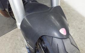 DUCATI MONSTER 821 2015