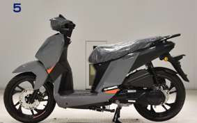 PEUGEOT PEUGEOT ツイート125GT