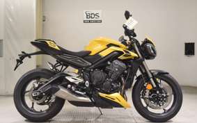 TRIUMPH STREET TRIPLE RS 2023