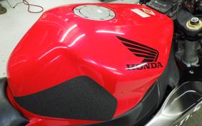 HONDA CBR1000RR 2005 SC57