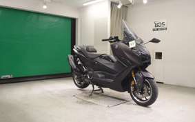 YAMAHA T-MAX 560 T 2025 SJ21J