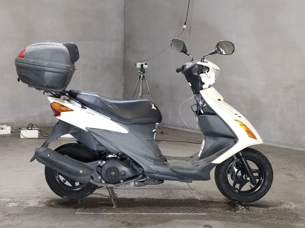 Фото Suzuki ADDRESS V125 с японского аукциона