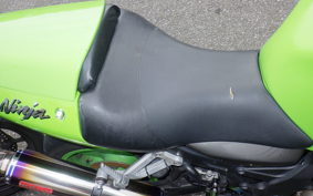 KAWASAKI ZX 1200 NINJA R 2003 ZXT20B