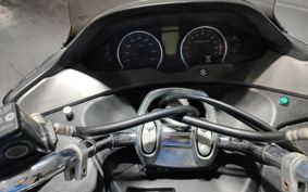 SUZUKI SKYWAVE 250S CJ44A