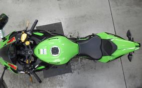 KAWASAKI ZX-25R 1999 ZX250E