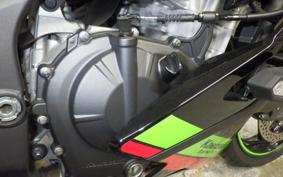 KAWASAKI ZX-25R ZX250E