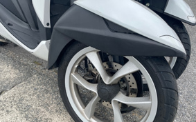 YAMAHA TRICITY 125 SE82J