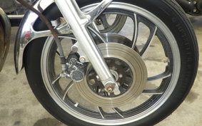 YAMAHA XJ550 4V8