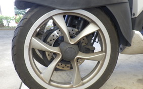 YAMAHA TRICITY 125 SE82J