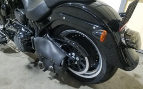 HARLEY FLSTFBS 2017 JT9