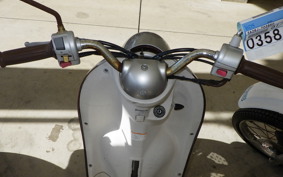 YAMAHA VINO 50 SA26J