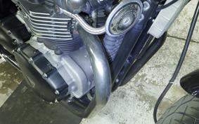 TRIUMPH THRUXTON 900 2005