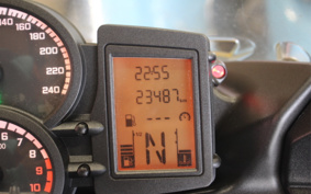 BMW F800GT 2013 0B03