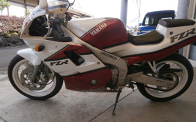 YAMAHA FZR250R-1 3LN