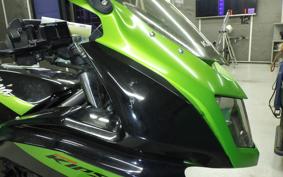 KAWASAKI Ninja 150RR