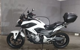 HONDA NC700X DCT RC63