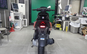 APRILIA SR125