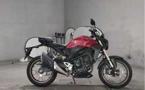 HONDA CB250R MC52