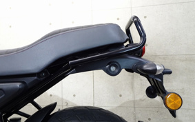 YAMAHA FZ-X RG73