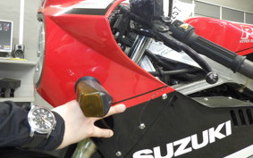 SUZUKI GSX-R750 1985 GR71F