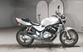 SUZUKI GSX250 ZR250C