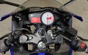 YAMAHA YZF-R125 RE06