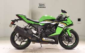 KAWASAKI NINJA ZX-6R A 2025 ZX636J