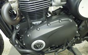 TRIUMPH STREET SCRAMBLER 2021