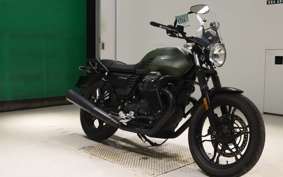 MOTO GUZZI V7 STONE 3 2018