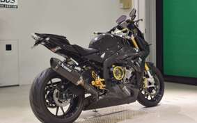 BMW S1000R 2016