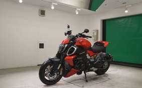 DUCATI DUCATI ディアベルV4 2024