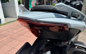 YAMAHA T-MAX 560 A TECHMAX 2025 SJ21J