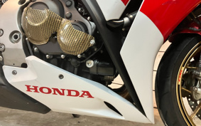 HONDA CBR1000RR Spl ED 2014 SC59