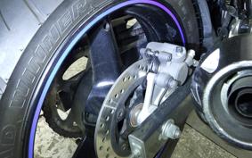 SUZUKI GSR250 2020