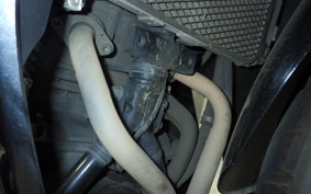 SUZUKI GSX250RA 2004