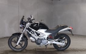 HONDA VTR 250 MC33