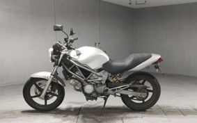 HONDA VTR 250 MC33