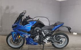 SUZUKI GSX-8R EM1AA