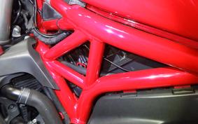 DUCATI MONSTER 821 2014