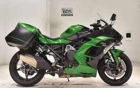 KAWASAKI NINJA H2 SX SE 2018 ZXT02A