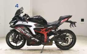 KAWASAKI ZX-25R 1995 ZX250E