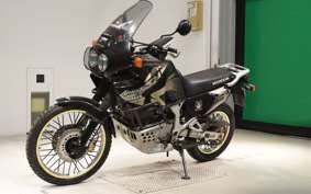 HONDA AFRICA TWIN 750 2001